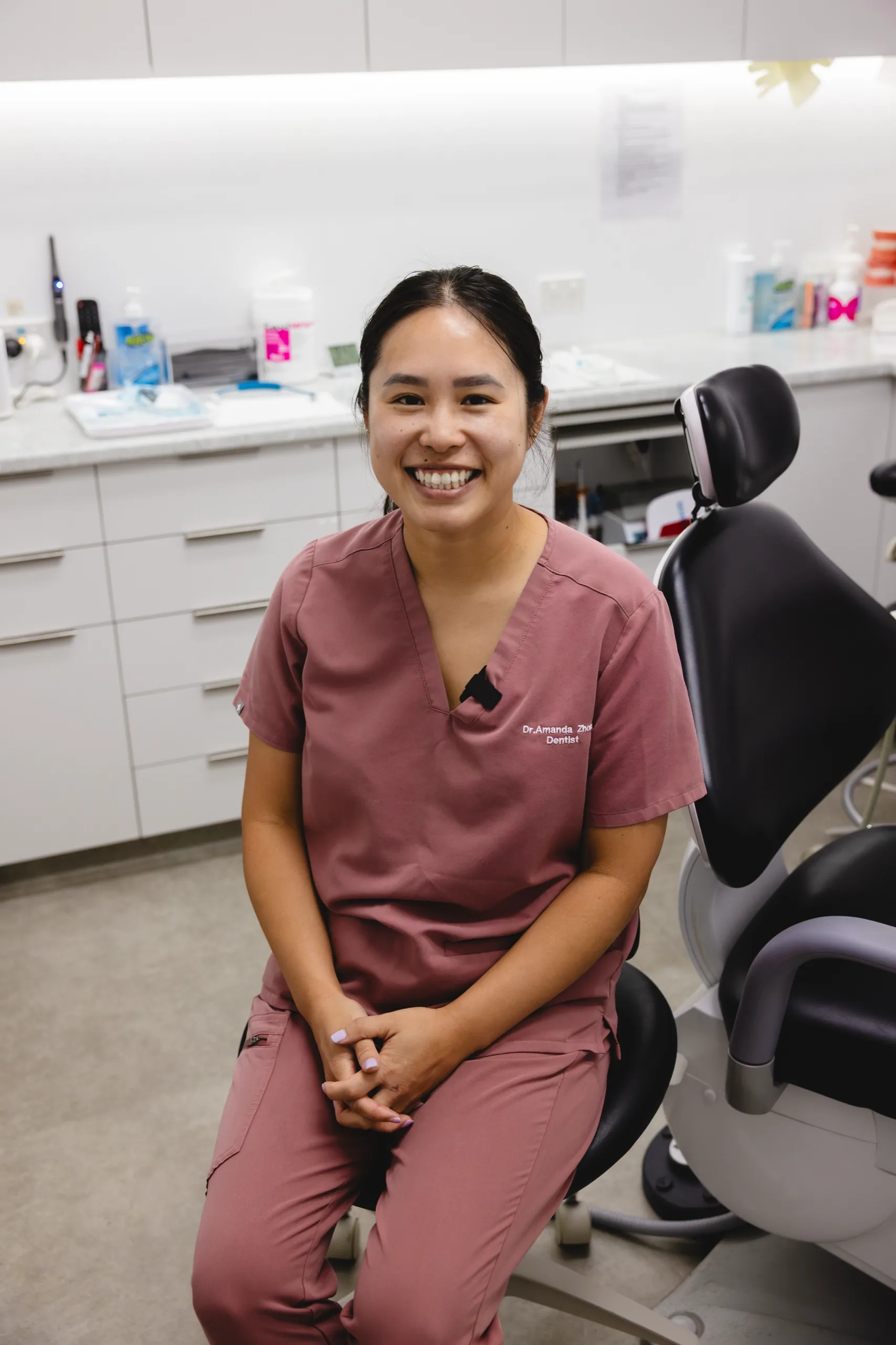 Dr Amanda Zhong at Dental Spot